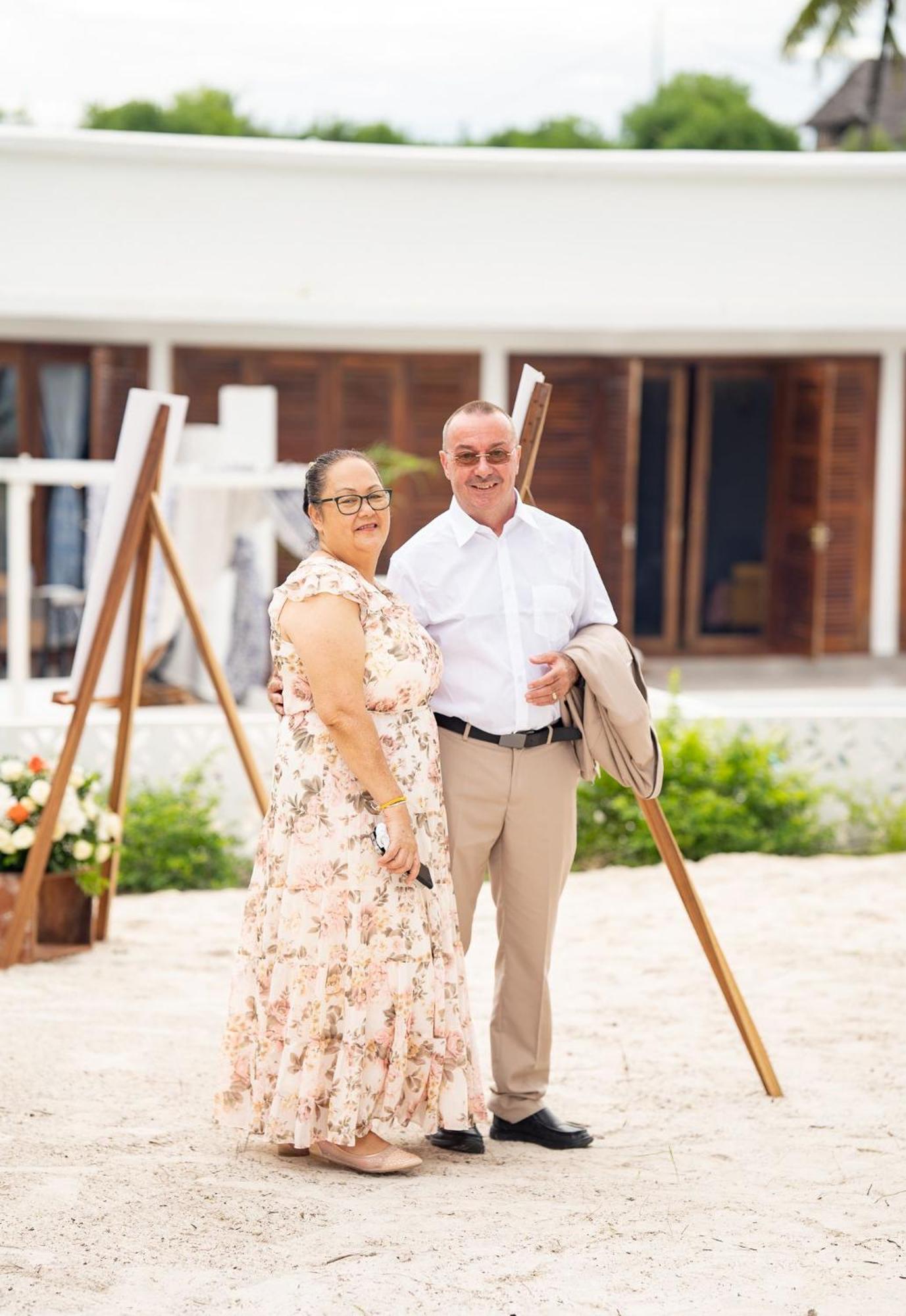 Pili Pili Orient Beach Resort Bwejuu Eksteriør billede